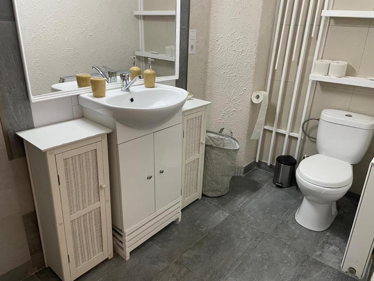 Aqua Apartman Satu Mare Exterior photo