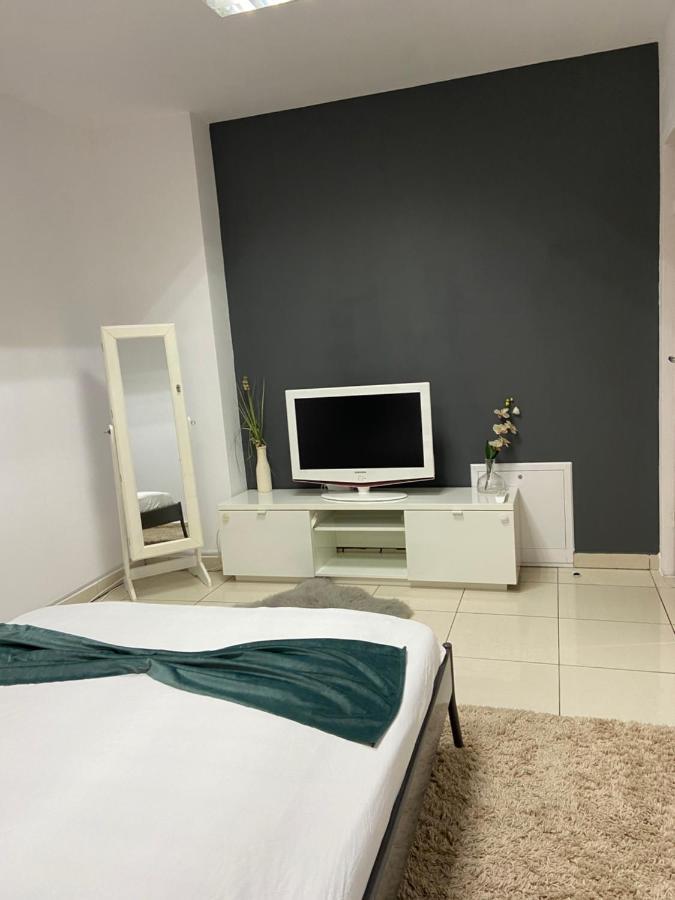 Aqua Apartman Satu Mare Exterior photo