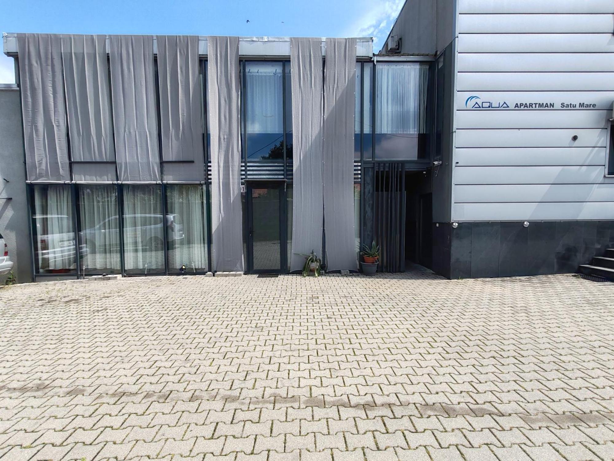 Aqua Apartman Satu Mare Exterior photo