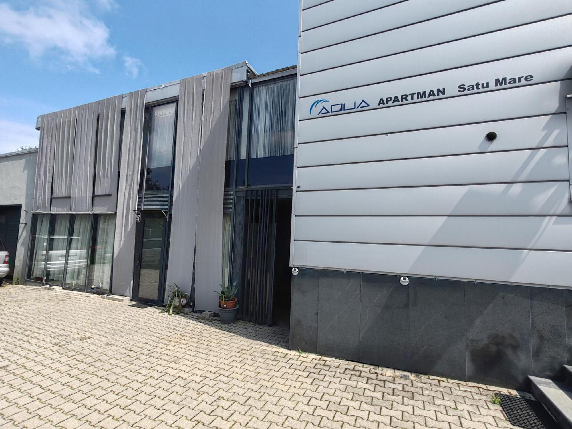 Aqua Apartman Satu Mare Exterior photo
